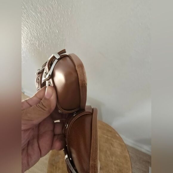 Quince Italian Leather Bold Buckle Slingback Flat Size 8 - Picture 8 of 12